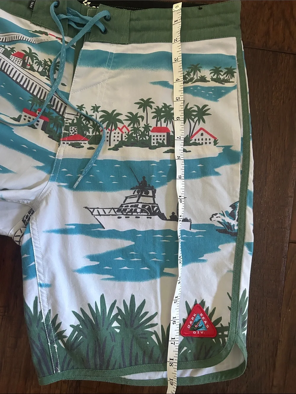 Dark Seas Men’s 19” Board Shorts
